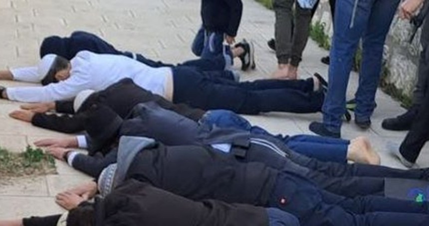 İşgalciler Mescid-i Aksa avlularını kirletiyor