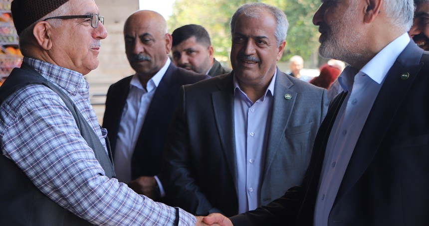 Yapıcıoğlu, Mersin’de STK temsilcileri ve hal esnafıyla buluştu