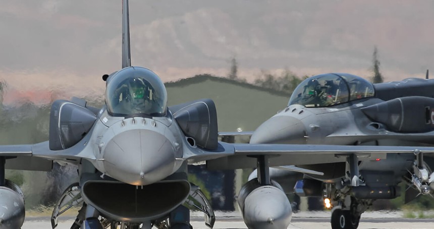 ABD ambargoyu kaldırdığı Vietnam'a 24 adet F-16 savaş uçağı veriyor