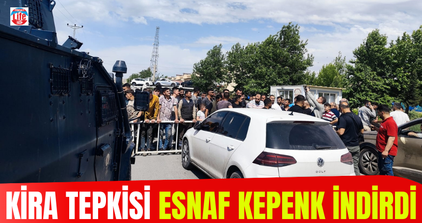 Esnaf topluca kepenk kapattı
