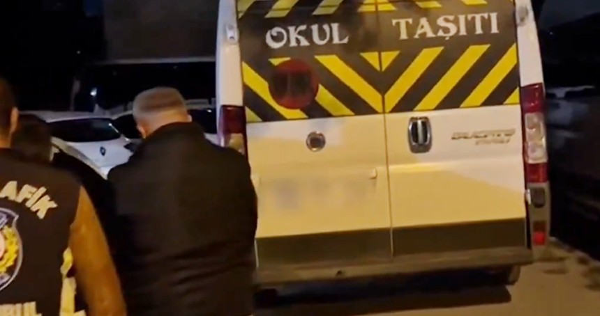 İstanbul'da çocukların canını tehlikeye atan iki okul servisi sürücüsüne ceza