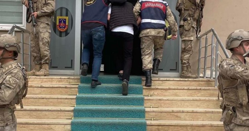 Mardin’de 2 kişinin öldüğü silahlı kavganın firarisi yakalandı