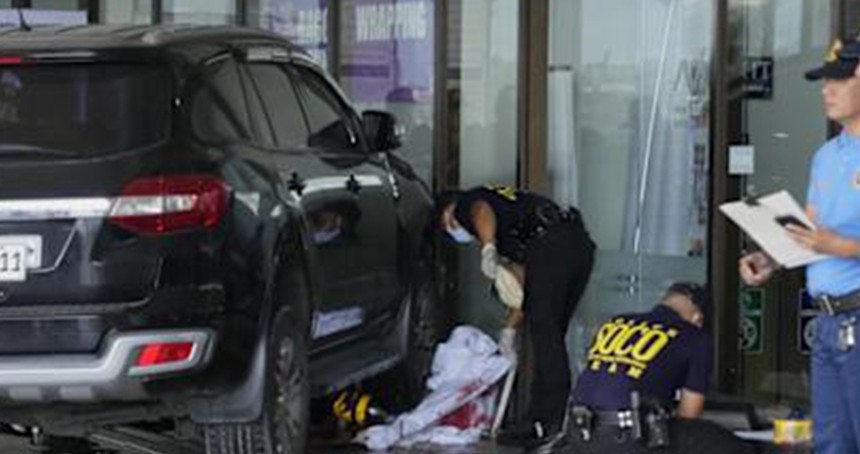Filipinler'de bir sürücü aracıyla kalabalığın arasına daldı: 2 ölü