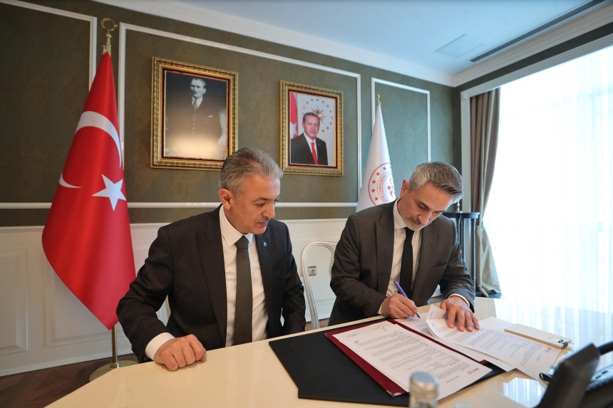 Mardin Stadı yenileniyor! Bin kişilik yurt yapılıyor…