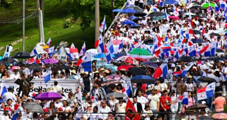 Panama'nın ABD ile imzaladığı askeri işbirliği anlaşması protesto edildi