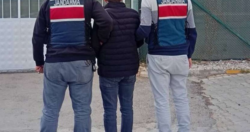 Uyuşturucu satışı yapmaktan aranan şahıs yakalandı