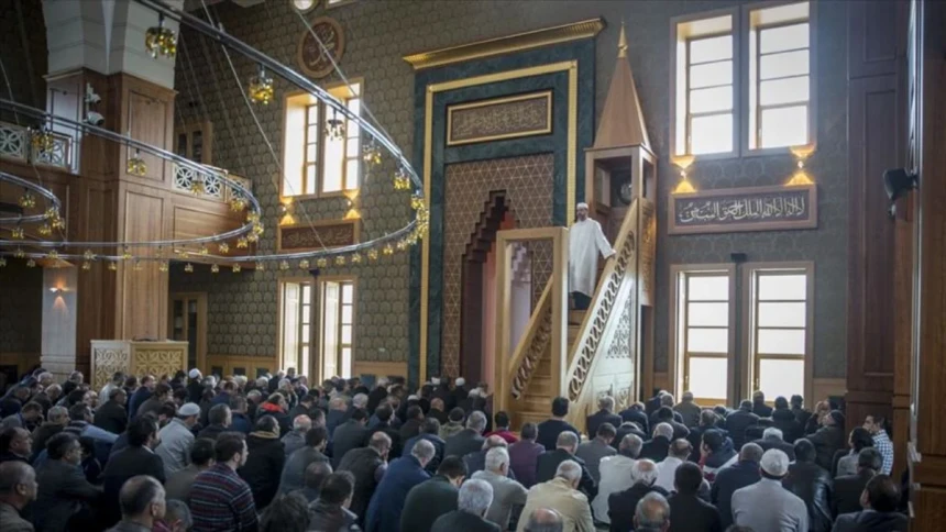 9 Mayıs 2025 Cuma Hutbesi konusu|Vakıf: Yaratan'a Hürmet, Yaratılana Merhamet