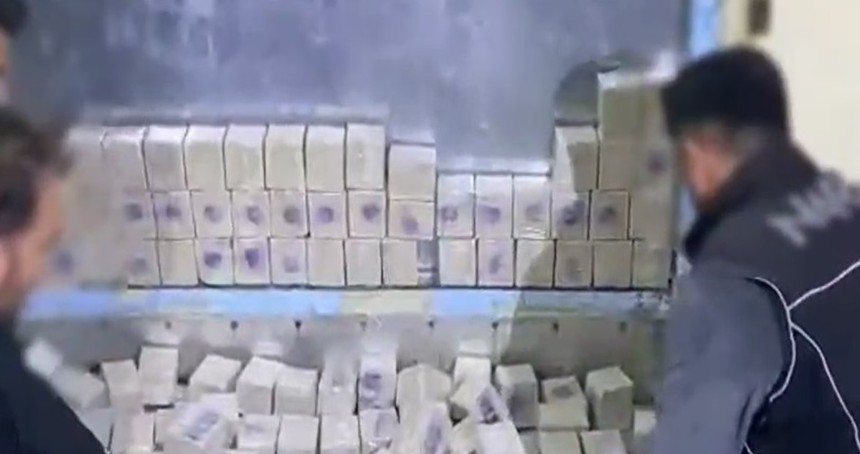 Ağrı'da 69 kilogram eroin ele geçirildi