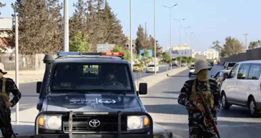 Libya'da gerilim tırmanıyor: Trablus'ta patlama ve silahlı çatışma