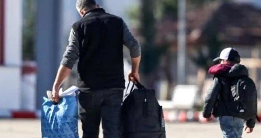 Yaklaşık 1,9 milyon Suriyeli ülkelerine geri döndü 