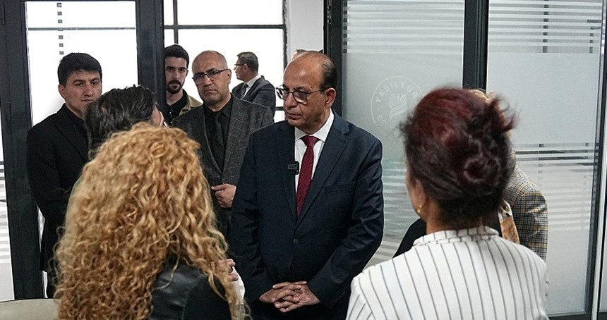Yeşilyurt Belediye Başkanı Geçit'ten Aile Danışma ve Sağlıklı Yaşam Merkezine ziyaret