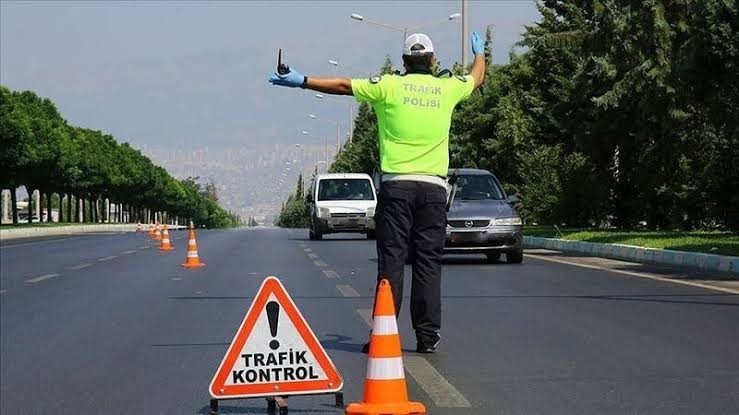 Trafikte bunları yapan yandı! Ağır cezalar geliyor