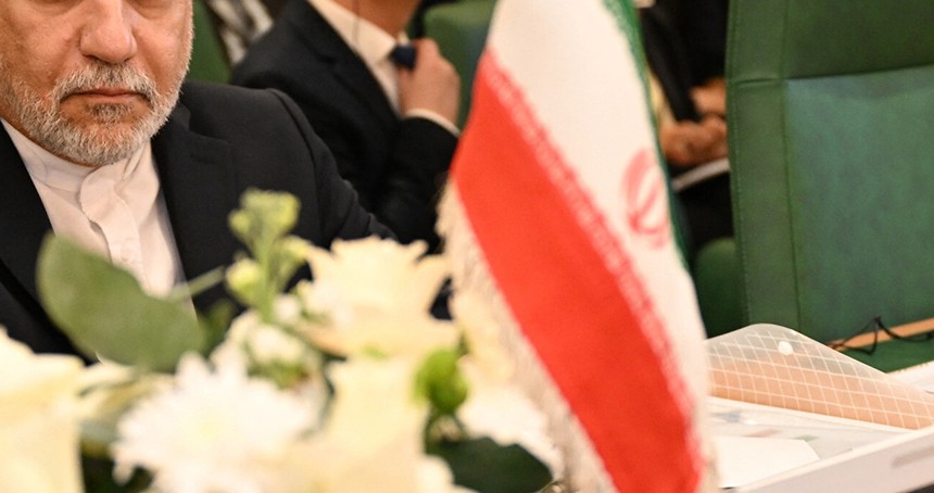 İran: Uranyum zenginleştirme hakkından vazgeçmeyeceğiz