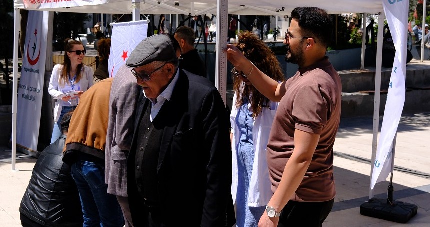Van’da meydanlarda 'kilo kontrolü' uygulaması başladı