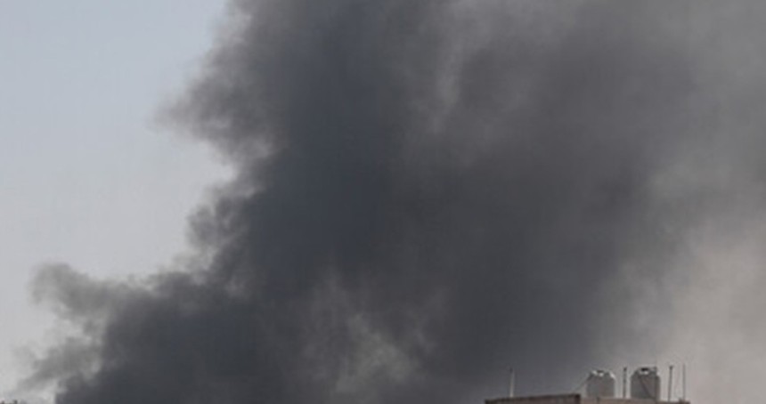 Siyonist rejim Yemen'e saldırdı: 1 şehit, 11 yaralı