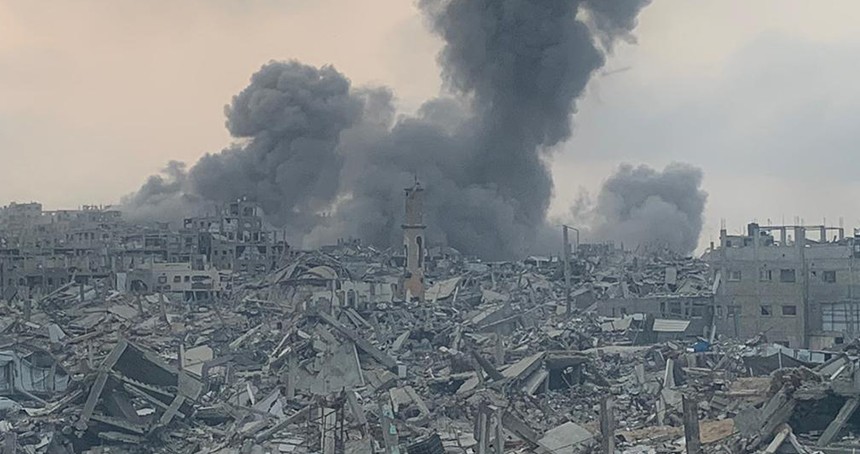 Gazze Hükümeti: Son 48 saatte 200'den fazla şehit, 300 bin kişi zorla yerinden edildi