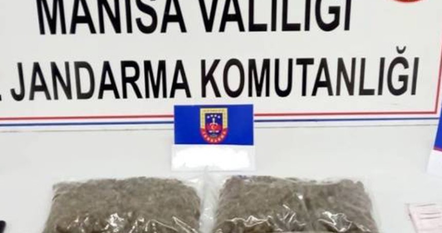 Manisa'ya uyuşturucu operasyonu: 2 gözaltı