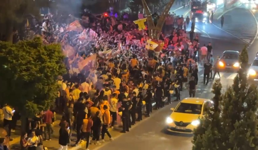 Mardin’de Galatasaray’ın şampiyonluğu kutlandı