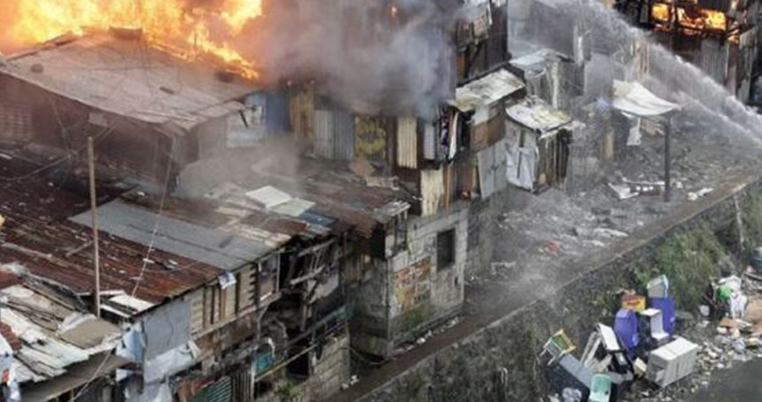 Manila'da gecekondu mahallesinde yangın: 2 ölü, 2 yaralı 