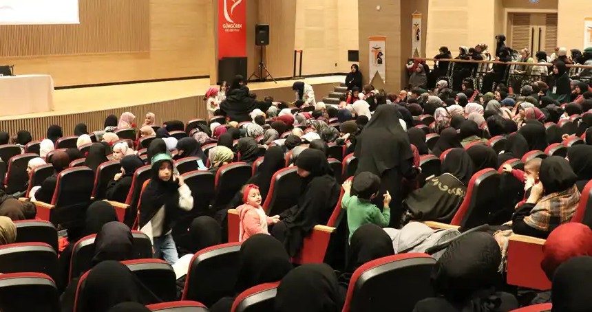 TESSEP'ten başörtüsü hakaretine tepki