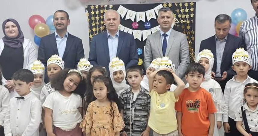 Minik öğrenciler için Kur'an'a geçiş programı düzenlendi