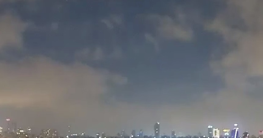 Yemen: Lod Havalimanı'nı hipersonik balistik füzeyle vurduk