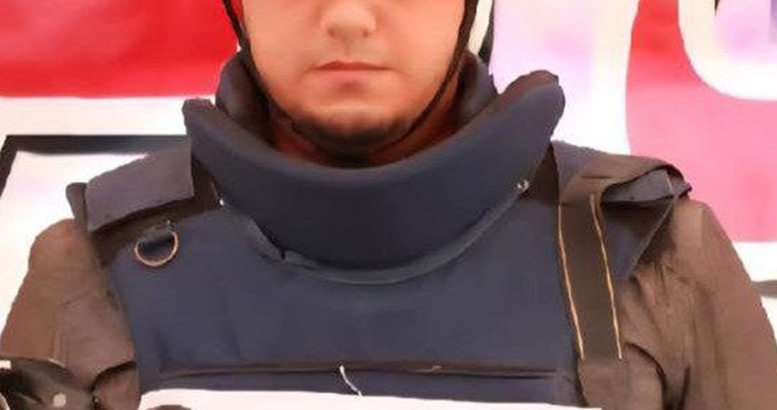Gazze'de bir gazeteci daha ailesiyle birlikte şehit edildi