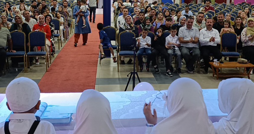Anamur'da 4-6 yaş öğrencileri yıl sonu heyecanı yaşadı