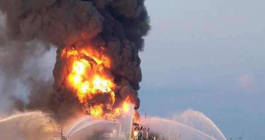 Angola’da petrol platformunda yangın: 3 ölü, 17 yaralı