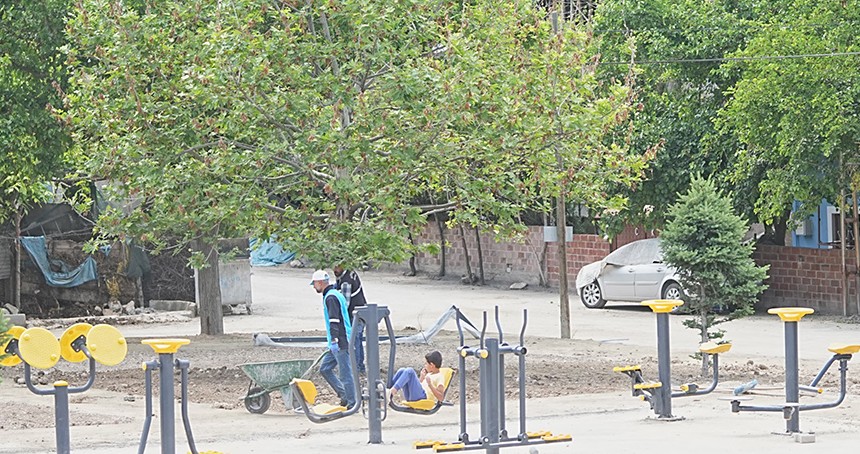 Battalgazi Belediyesi'nden park ve yol düzenlemesi