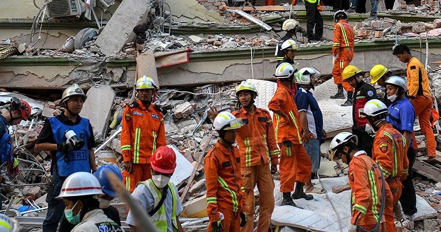 Myanmar'da deprem nedeniyle ilan edilen ateşkes uzatıldı