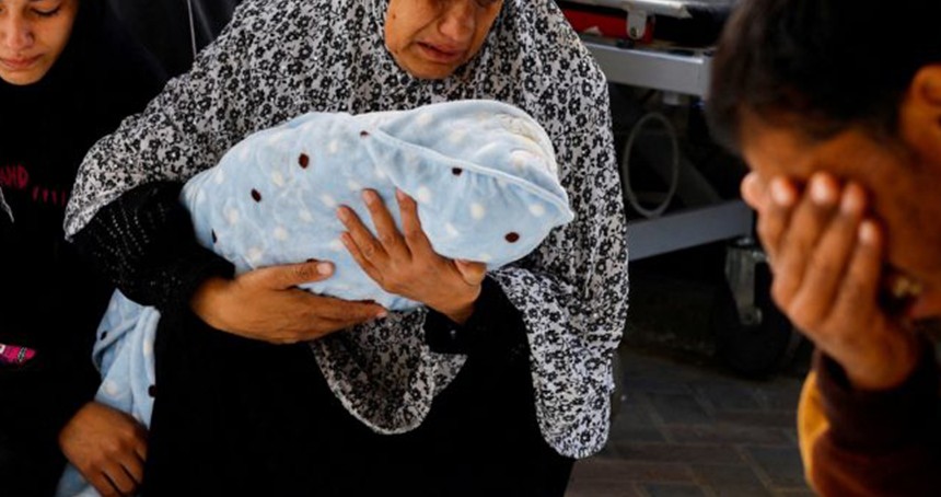 Gazze'de 50 bin çocuk katledildi veya yaralandı