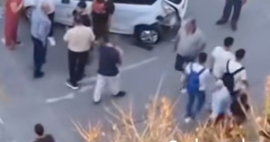 Adana'da zincirleme kaza: 2 yaralı