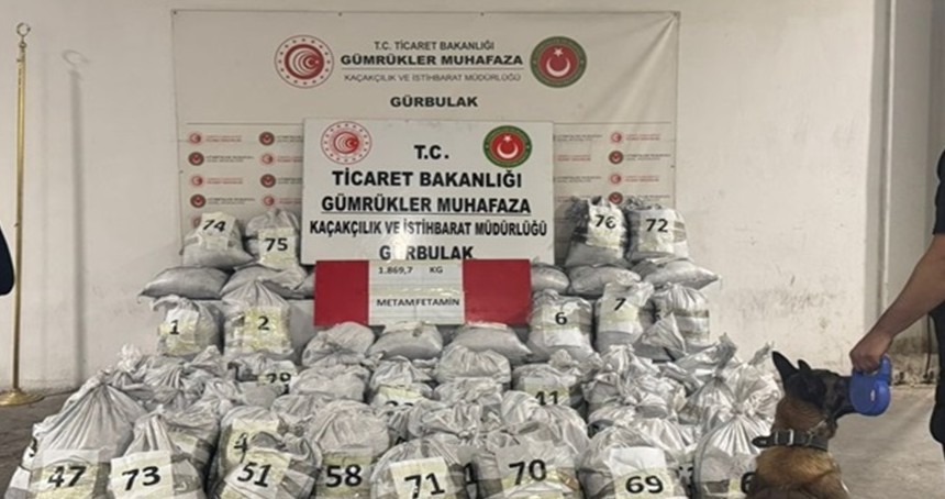Gürbulak'ta kömüre emdirilmiş 1 ton 870 kilogram uyuşturucu ele geçirildi