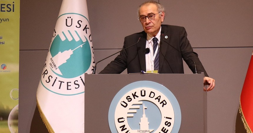 Prof. Dr. Tarhan: Anne babayla oynayan çocuklarda gelişme hızlanıyor