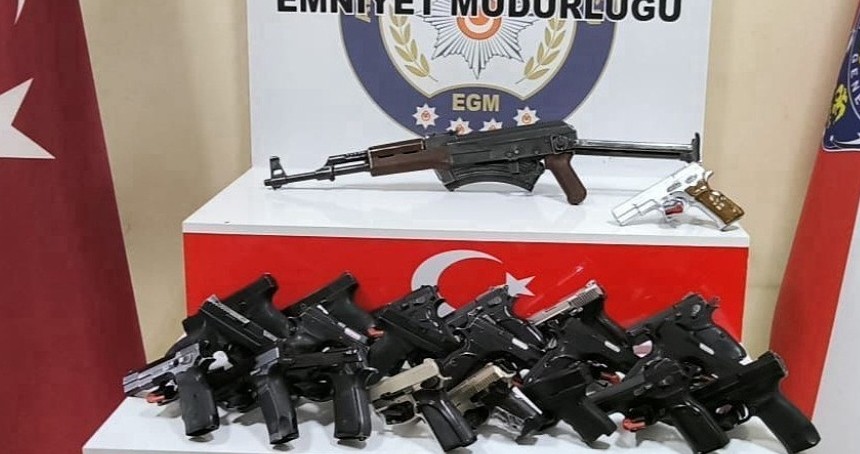Sarıçam’da asayiş operasyonu: 181 kişi yakalandı