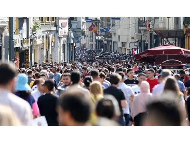 Türkiye'de gençlerin 3'te biri ne okuyor ne çalışıyor