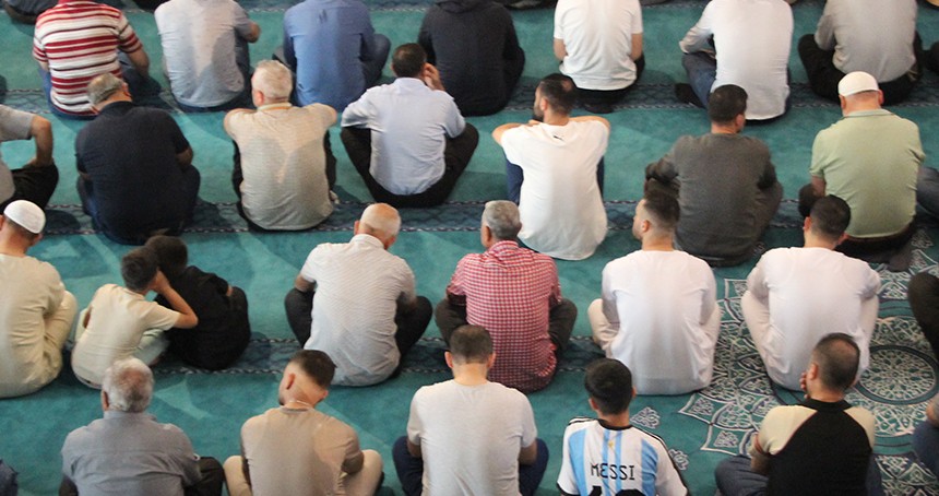 Kurban; paylaşmak, yardımlaşmak ve kardeşliktir