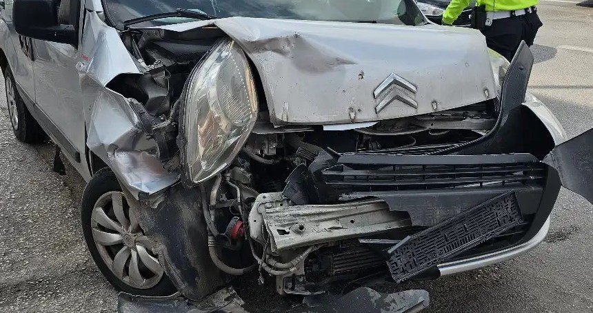 Bayramın ilk gününde 692 trafik kazası: 7 kişi hayatını kaybetti, 1128 kişi yaralandı