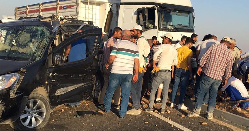 Bayramın ilk üç gününde 2 bin 238 trafik kazası: 26 ölü, 3 bin 590 yaralı