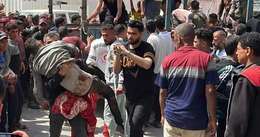 Gazze'de yardım noktalarına yönelik iki yeni katliam: En az 4 şehit, 70 yaralı