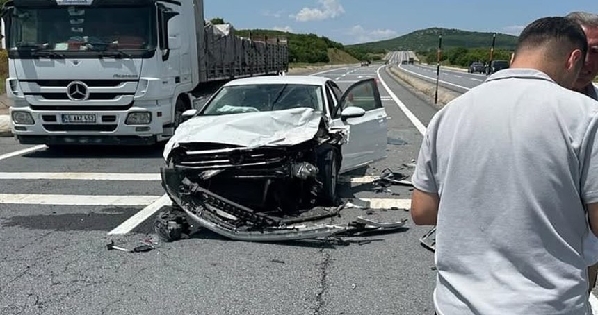 Bingöl-Elâzığ Karayolu’nda zincirleme kaza: 1 yaralı