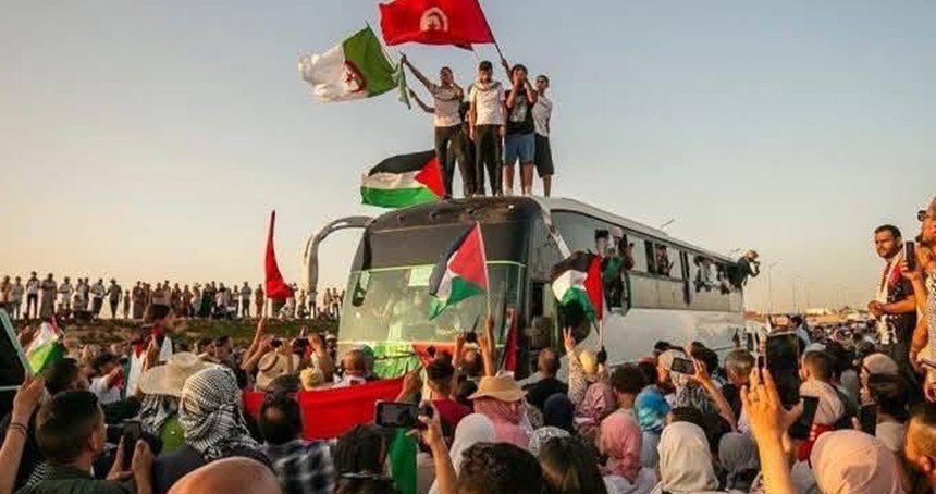 "Direniş Konvoyu" Mısır'a giriş onayını beklerken Libya'ya ulaştı