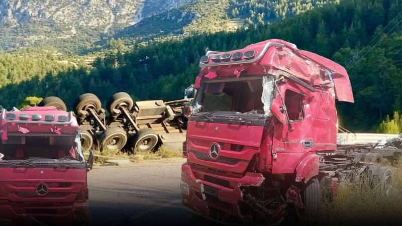 TIR'ın altında kalan genç sürücü hayatını kaybetti