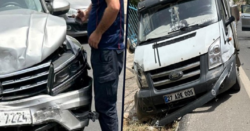 Mardin'de iki araç çarpıştı: 3'ü çocuk 6 kişi yaralandı