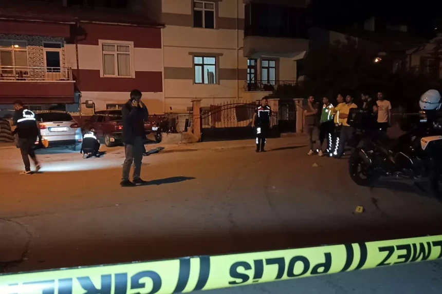 Kız arkadaşının babasını ve ağabeyini pompalı tüfekle vurdu