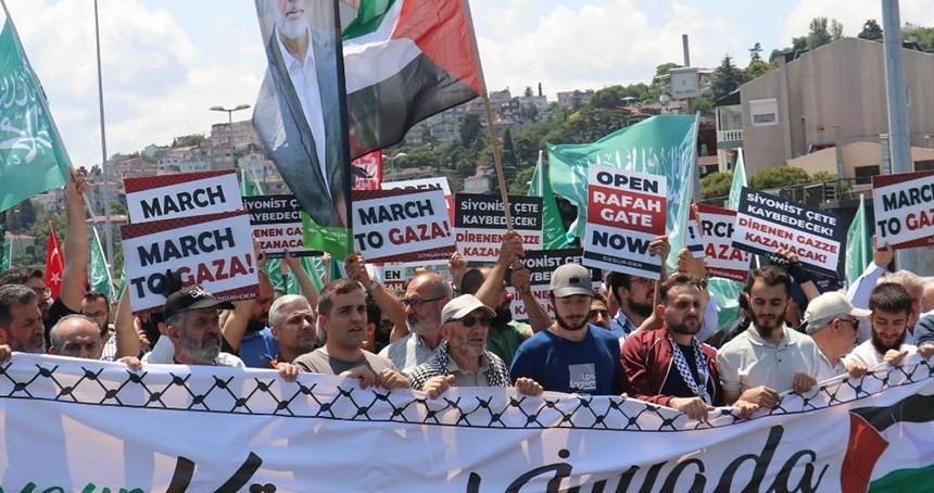 İstanbul'da "Küresel Gazze Yürüyüşü"ne destek, Sisi'ye tepki