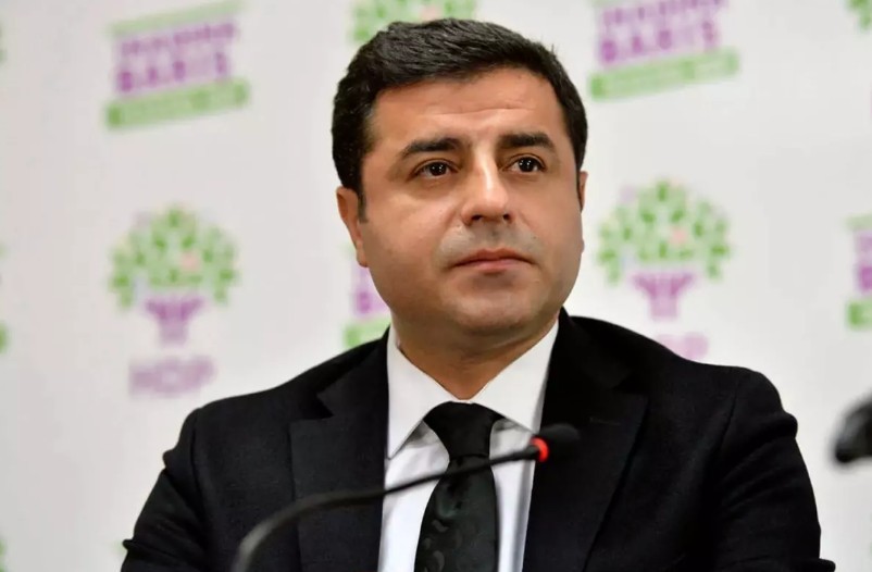 Selahattin Demirtaş'tan sürpriz çağrı! 4 madde sıraladı
