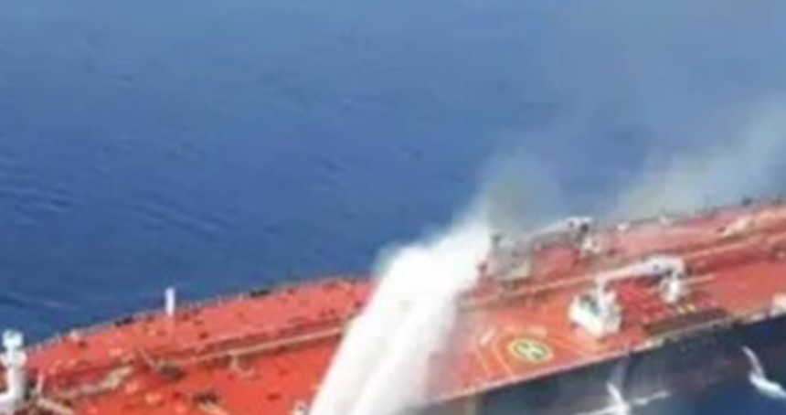 Umman Körfezi'nde iki petrol tankeri çarpıştı