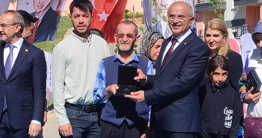 Malatya'da depremzedelerin kura heyecanı